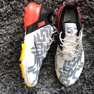 Brand New Nike fi flex golf shoes sz 11.